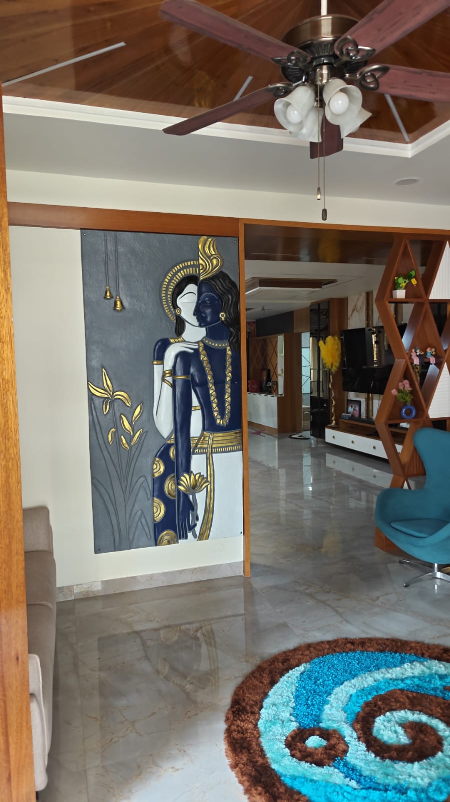 7x3.5 feet Abstract Radha Krishna 3D elevation wall mural in blue and white finish, handcrafted relief artwork symbolizing divine love and devotion.